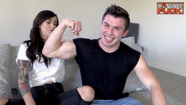 Lexi Nook with Calvin Skinner — New Bodybuilder Stud Calvin Skinner Fucks Lexi Nook (photo 2)