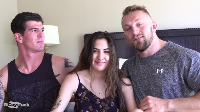 Robbie Valentine Makes DEBUT with a HUGE Bryce Beckett welcoming. Sexy Veronica Mendoza HELPED the entire way. HOT!