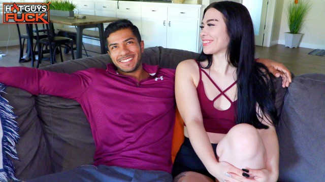 Alyssa Amythest with Carter Andrews — New Stud Carter Andrews Gets Close To Alyssa Amythest In Their Interview (photo 2)