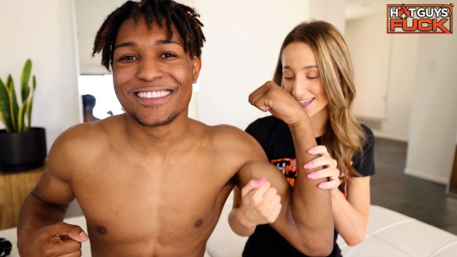 Madison Peach with Kendrix Carter — New Guy Kendrix Carter Can't Keep His Eyes Off Madison Peach (photo 5)