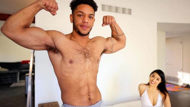 Sexy New Stars Arturo Torres & Mina Moon Chat Before They