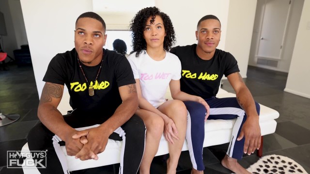 Dee King with Jay King with Laylani Wyld — Smash Brothers Dee King & Jay King Meet Up With Laylani Wyld (photo 7)