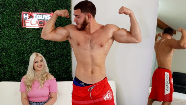 New Stud Danny Sosa & Lucy Alexander Gear Up For A HOT Scene