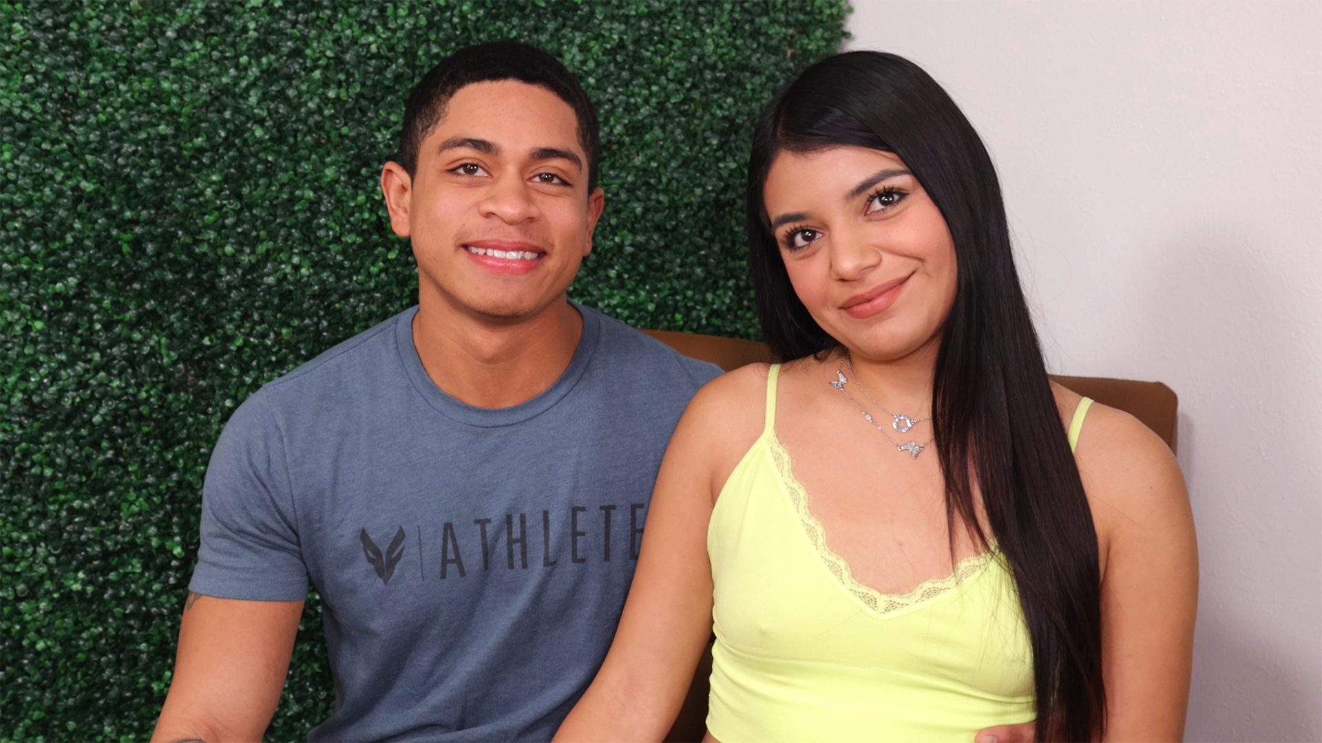 New Hottie Leon Foreman Is More Than Ready For Curvy Latina Babe Yulissa Fox