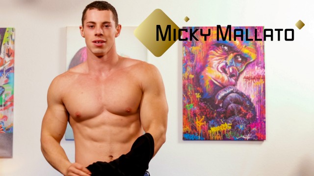 New Show Stopper Micky Mallato Has An Audience!