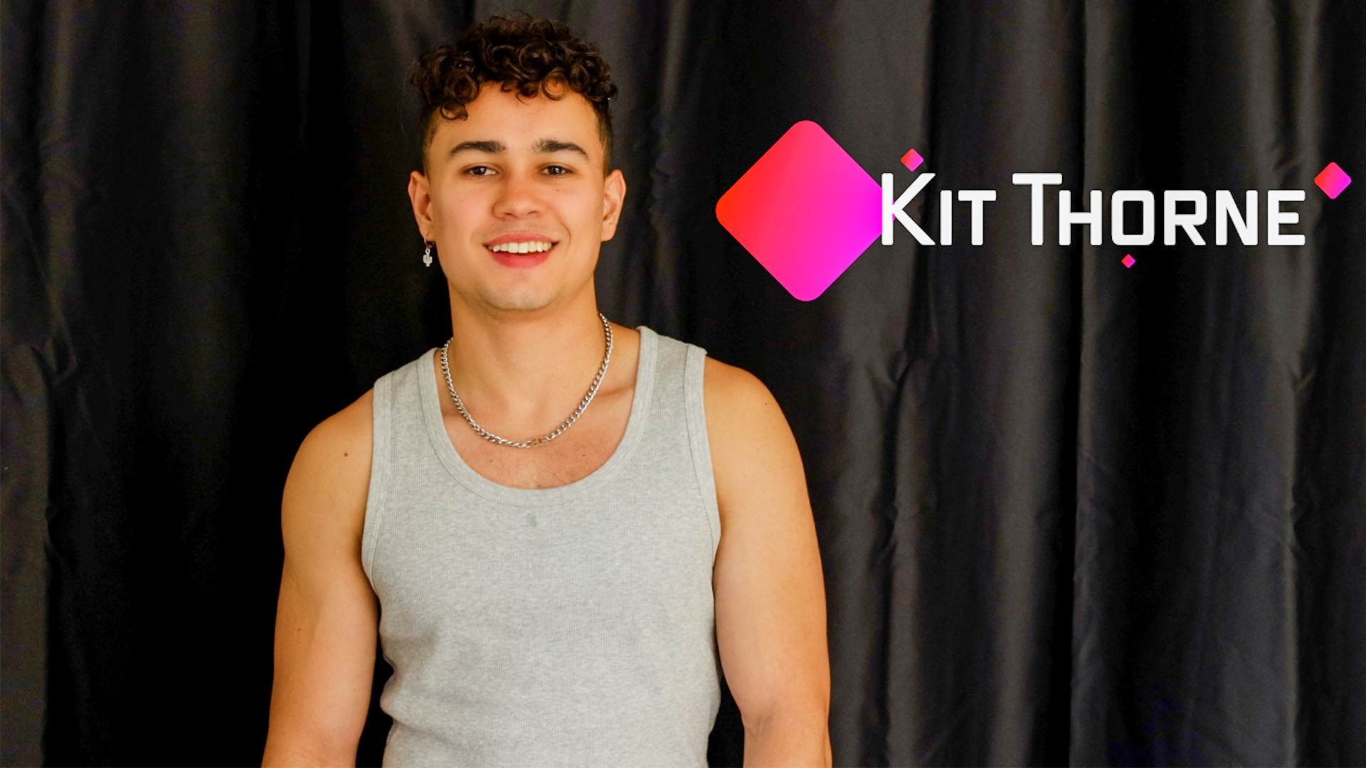 Kit Thorne's On Set For Some Questions!