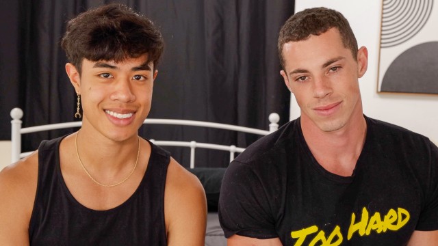 David Slinger Preps For A Big Piping From Muscle Stud Micky Mallato