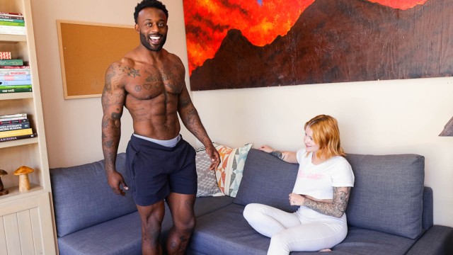 Her Biggest Ever! Brendan Lane's Mive Size Has Halle Storm Nervous!