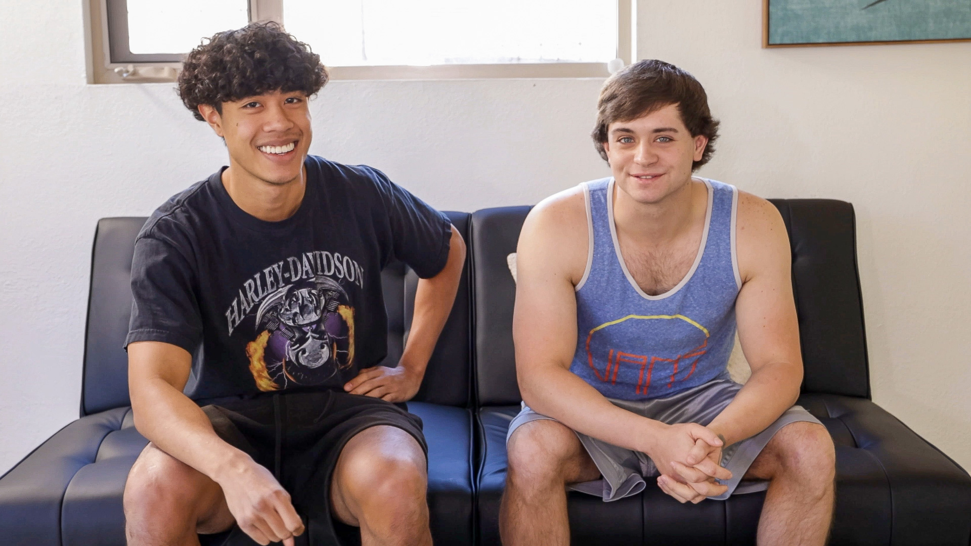 David Slinger Introduces New Power Bottom Dillon James To The Hoopla!