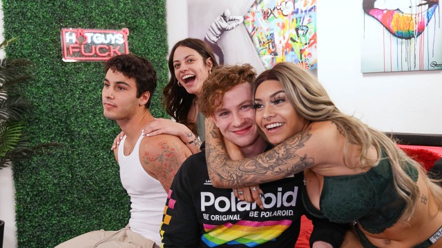 Melody Foxx with Ivy Steele with Kane Hardy with Caleb Mills — It's A Fucking Race! Kane Hardy & Ivy Steele Are Ready To Fuck And Win! (photo 11)