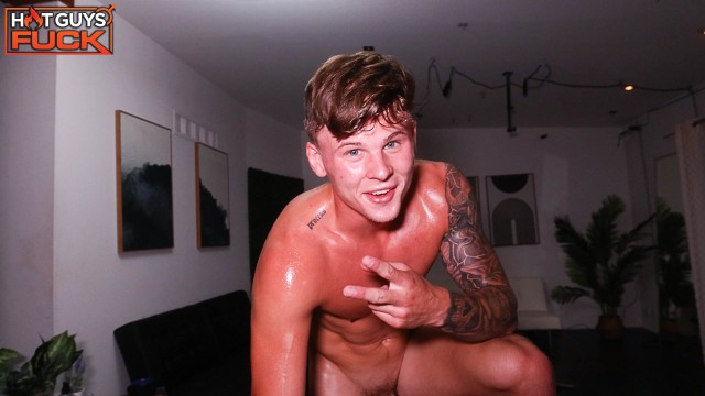 Violet Gains with Gunnar Bishop — Violet Gains Strapped Down And Fucked By Gunnar Bishop! (photo 40)