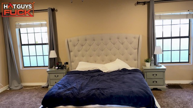 Spencer Glizzy with Camilla Cream — Spencer Glizzy FUCKS Camilla Cream. New Angle! (photo 13)
