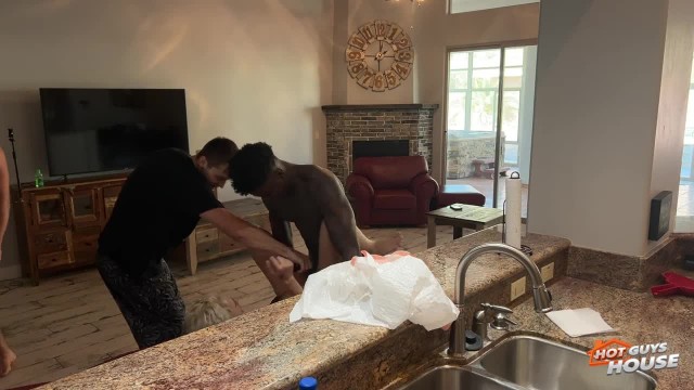 Quentin Parker wanted to feel that tight & hang with the crew