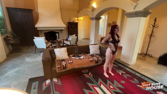 Rylee Banks with Ivy Rose — Ivy Rose & Rylee Banks Hidden Camera Fuck (photo 2)