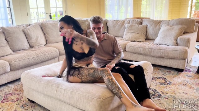 Axel Orbee with Ivy Steele — Baddie Ivy Steele is All Curves and Axel Orbee has no breaks! (photo 2)