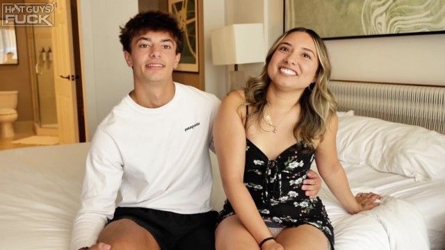 Ty Young with Leslie Monroe — Ty Young’s Frat Dick Explosion: Leslie Monroe’s Tight Pussy Milks Ty's Cock! (photo 2)