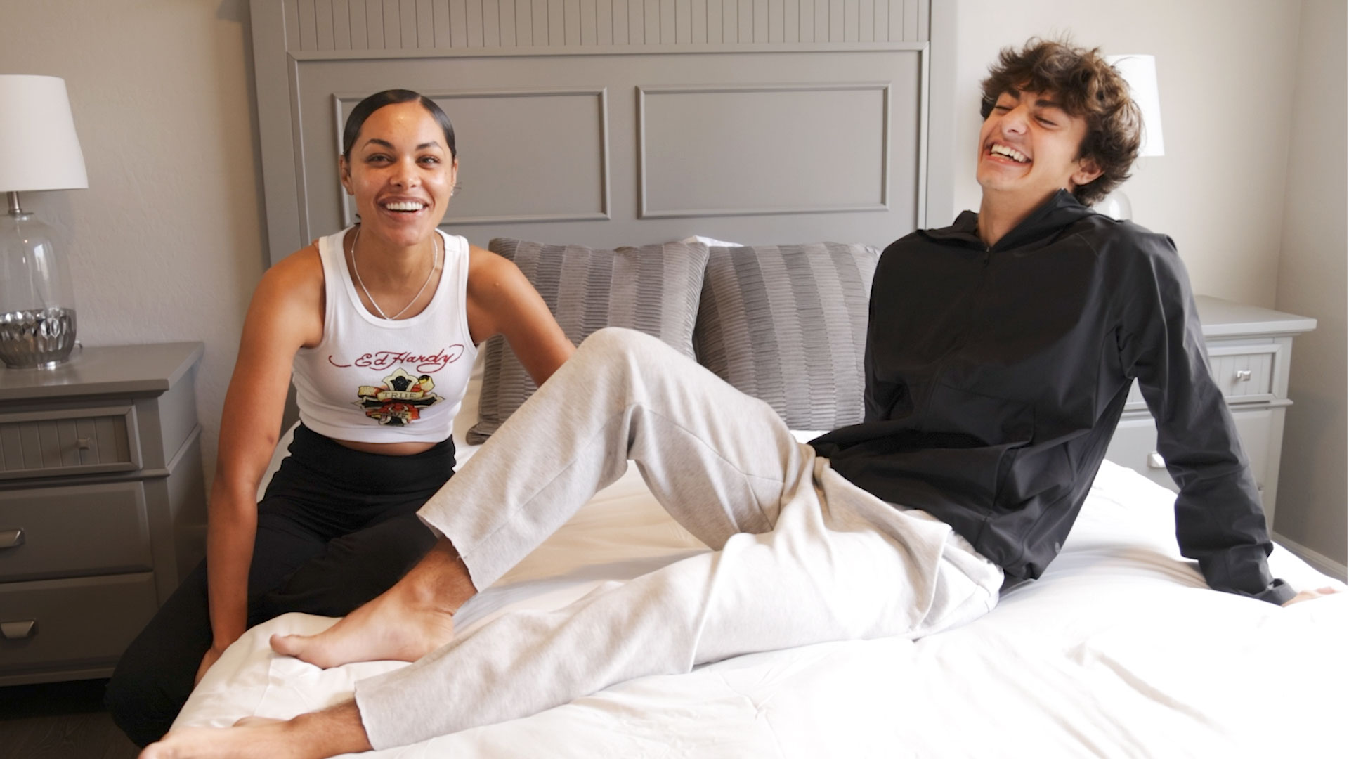 College Freshman Ty Young Drills 28-Year-Old MILF Sienna Harper's Tight Holes with His Young Cock!